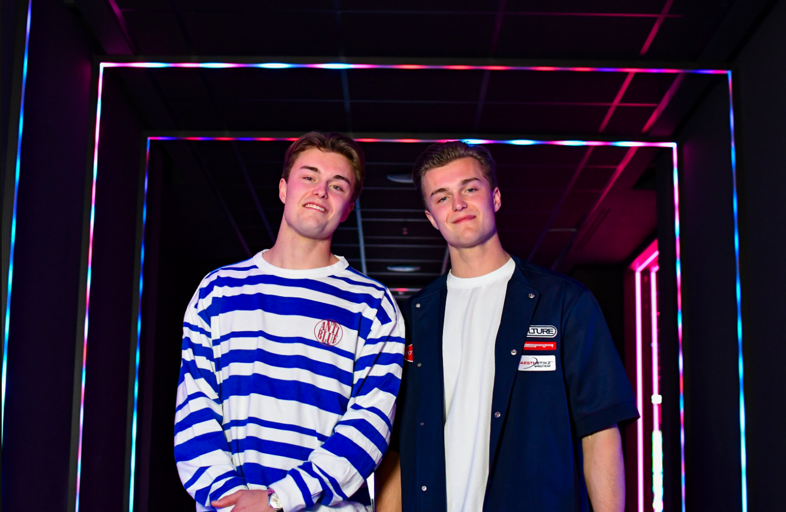 Luisteraars Tim (20) en Luuk (20) uit Naaldwijk winnen dj-talentenjacht van SLAM! en delen podium met Afrojack, Oliver Heldens en Nicky Romero